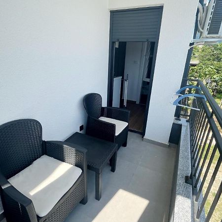 Lana Apartmani バール エクステリア 写真