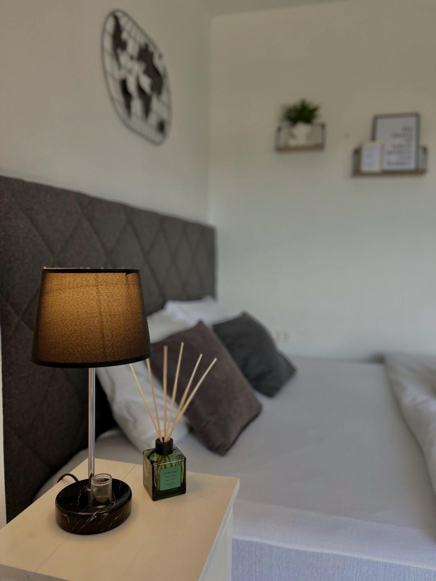 Lana Apartmani バール エクステリア 写真